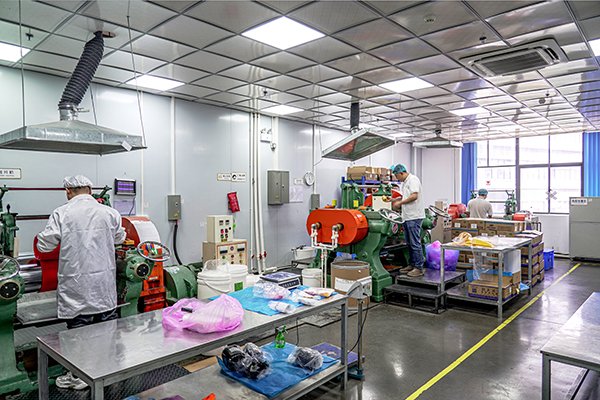 How to Analyze Requirements for Custom Silicone Product Molds?