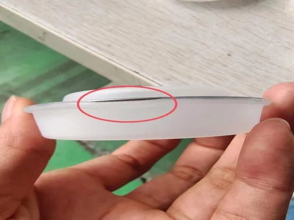 Custom Rubber Parts Manufacturers 5 Fixes for 10% Broken Seals