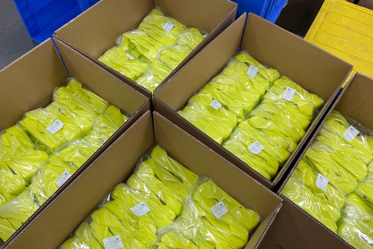 Silicone products shipment3
