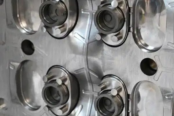LSR injection molding precision silicone parts