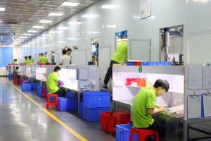 companies that make silicone molds: compression molding press line